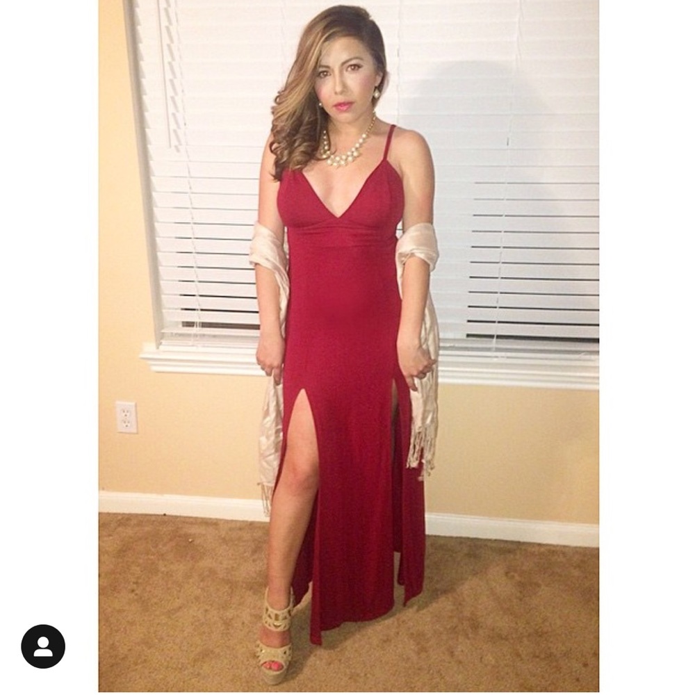 Dark red dress